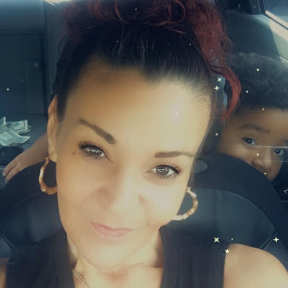 Meet your Posher, Stephanie